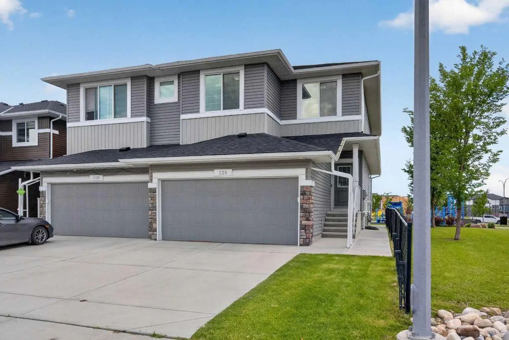 125 Redstone Common Ne, Calgary