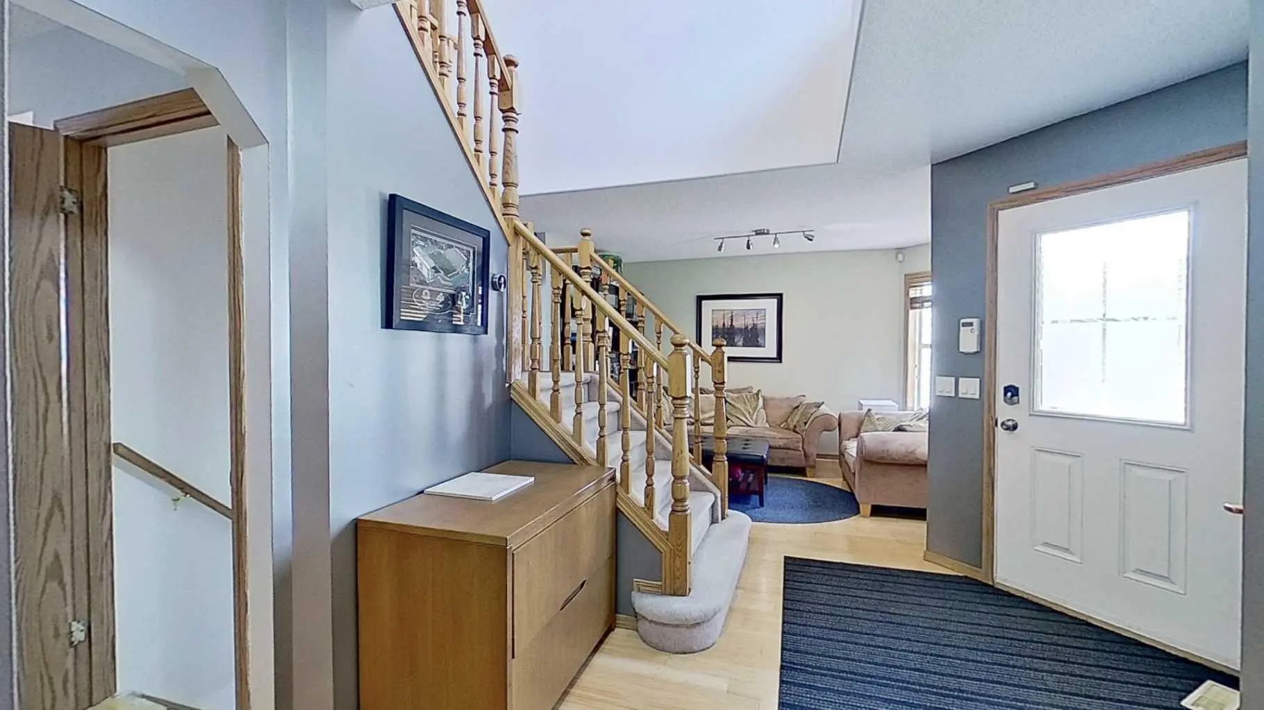 29 Harvest Glen Link Northeast, Calgary – Residential Detached Listing Photo 2