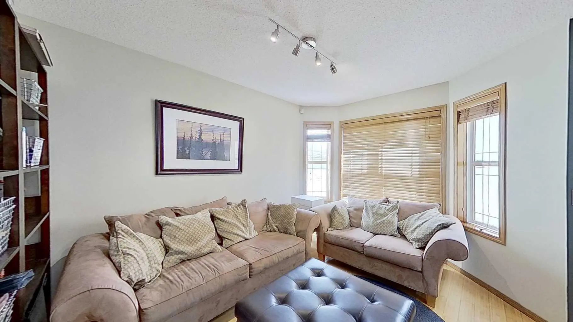 29 Harvest Glen Link Northeast, Calgary – Residential Detached Listing Photo 3