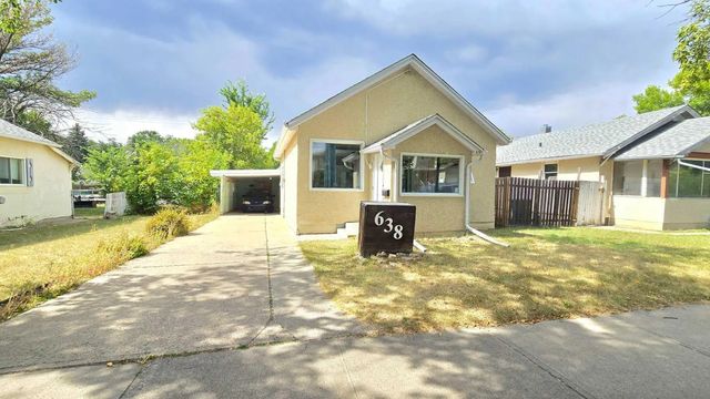 638 12a Street N, Lethbridge