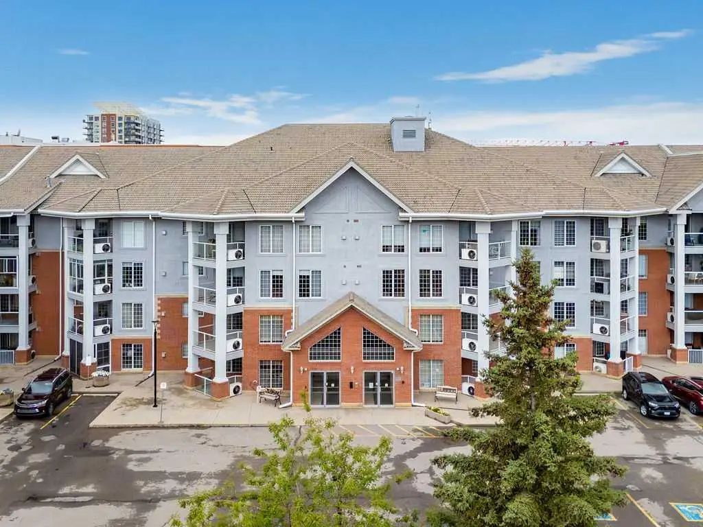 Photo of Listing #A2342162