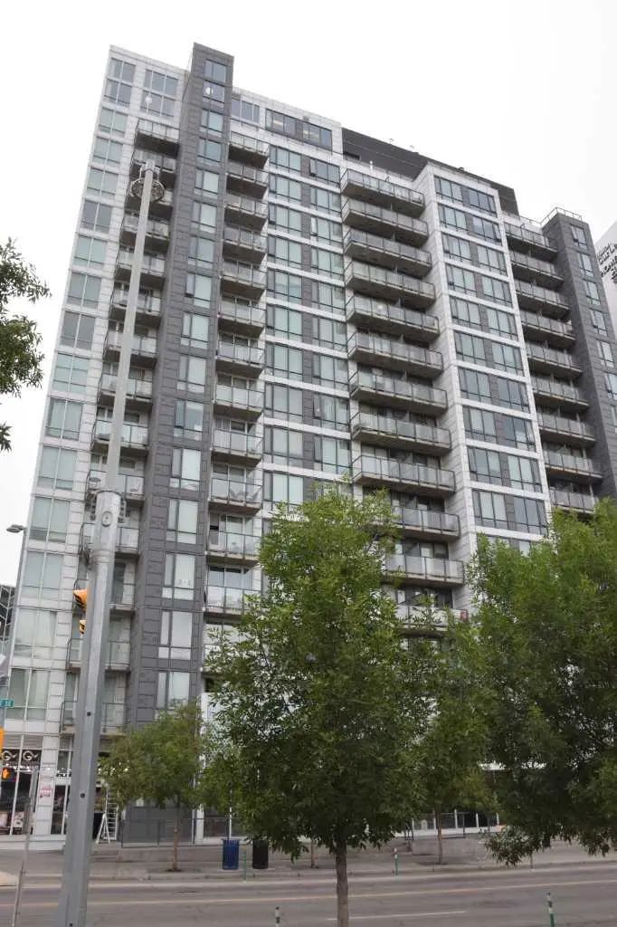 909 450 8 Avenue Se Calgary Alberta T2G 1T2 Downtown East Village Home For Sale