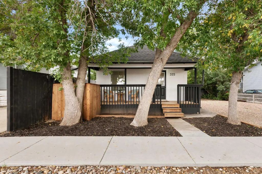 325 4 Street Se, Redcliff
