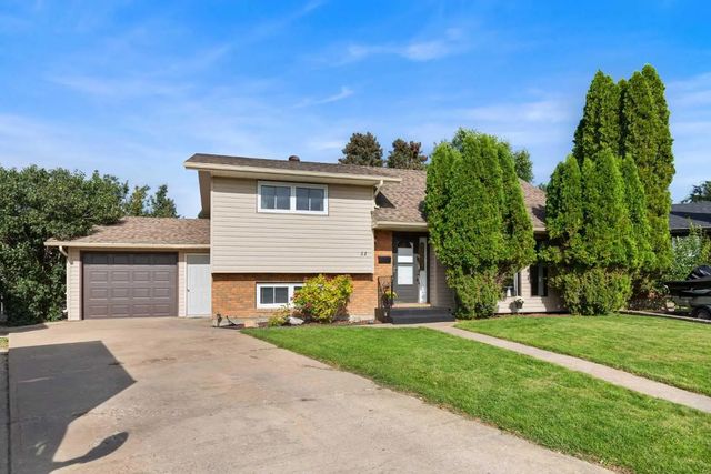 22 Cockrill Court Se, Medicine Hat