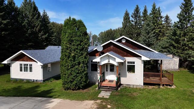 1404 Railway Avenue  , Enilda