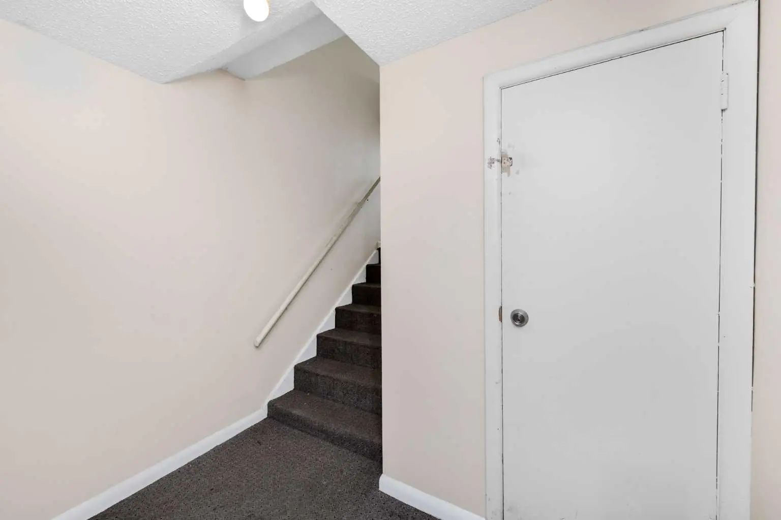 1 2311 17a Street Sw Calgary Alberta T2T 4S3 Bankview Home For Sale