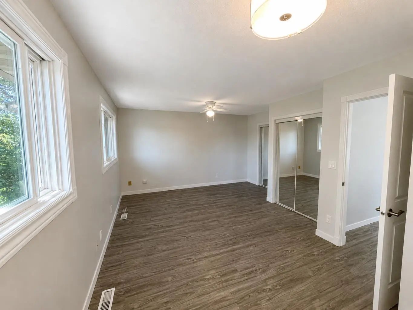 252 Templeview Way Ne Calgary Alberta T1Y 3Y9 Temple Home For Sale