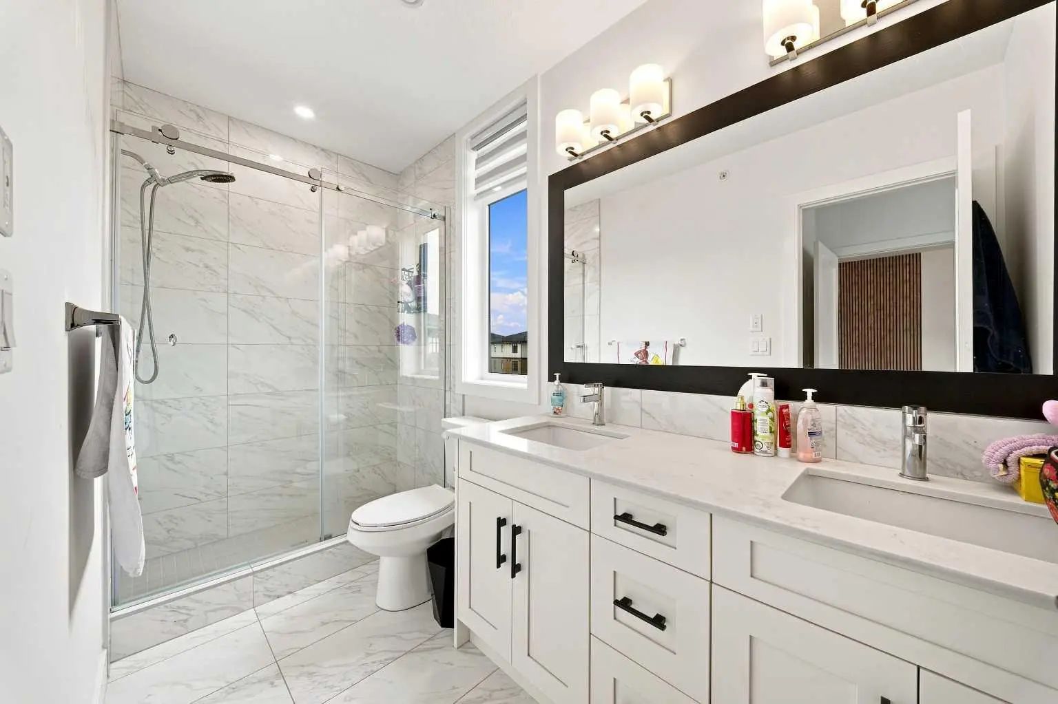 2401 200 Seton Circle Se Calgary Alberta T3M 3X1 Seton Home For Sale