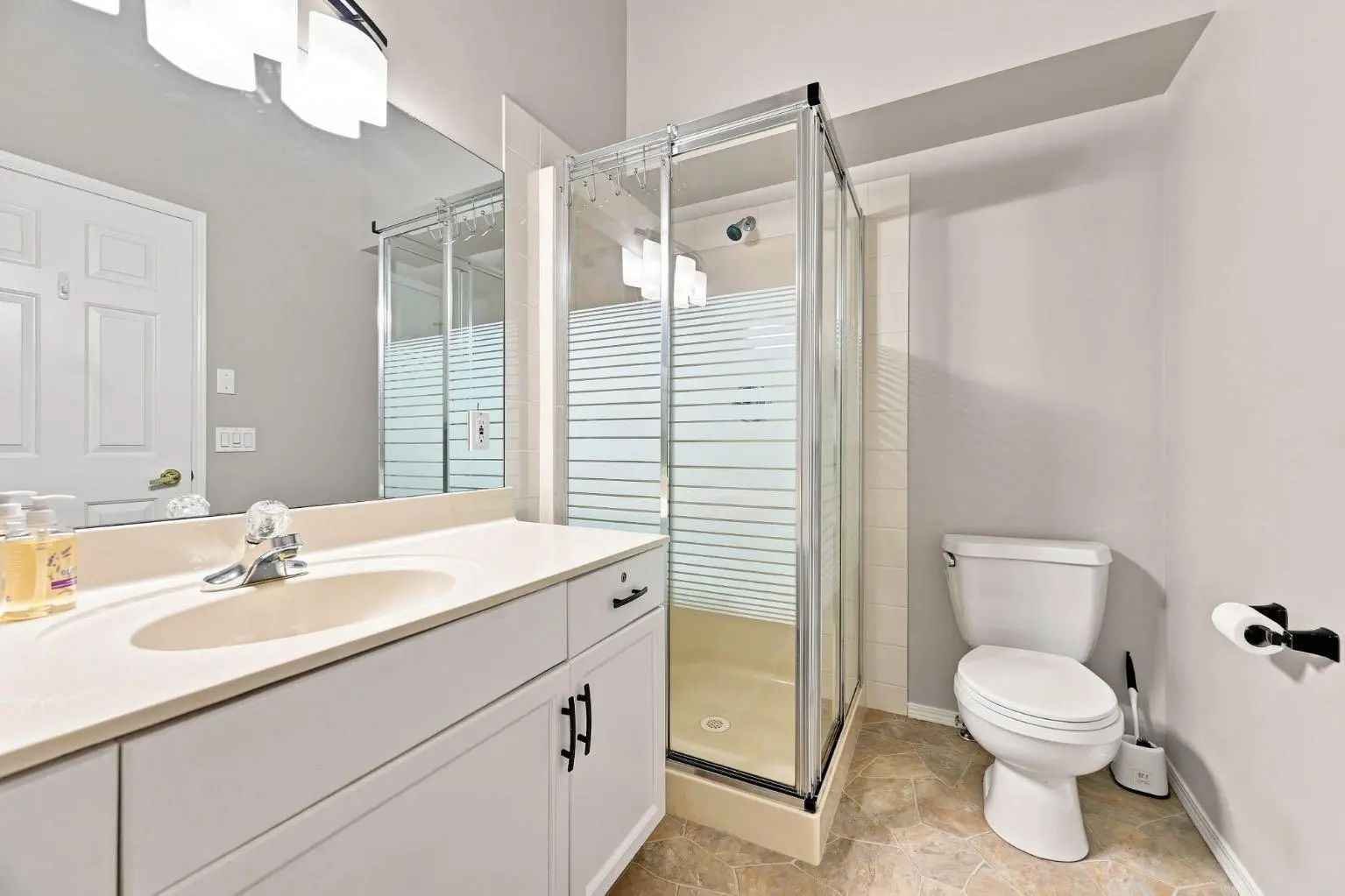 4 Douglasview Park Se Calgary Alberta T2Z2E9 Douglasdale/Glen Home For Sale
