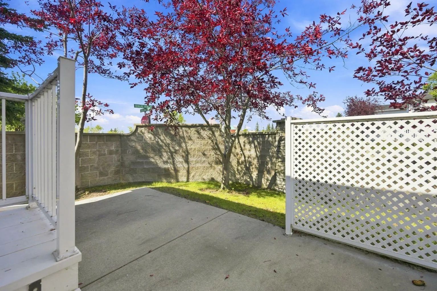 4 Douglasview Park Se Calgary Alberta T2Z2E9 Douglasdale/Glen Home For Sale