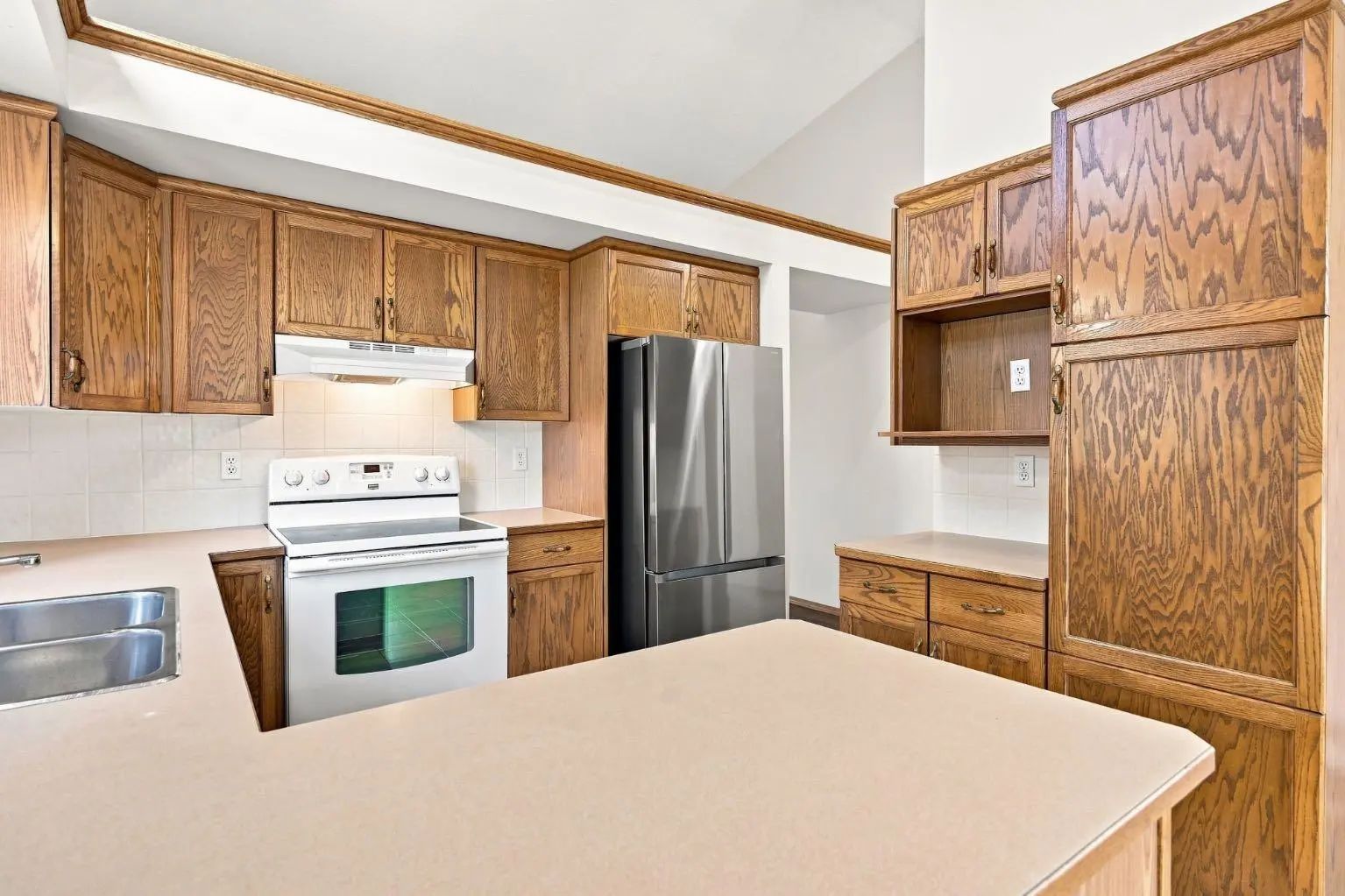 4 Douglasview Park Se Calgary Alberta T2Z2E9 Douglasdale/Glen Home For Sale