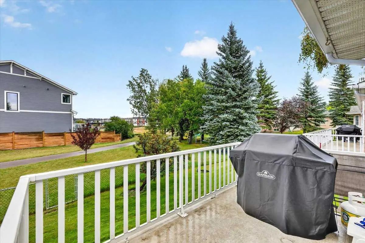6 Harvest Grove Green Northeast, Calgary – Residential Semi Detached (Half Duplex) Listing Photo 36