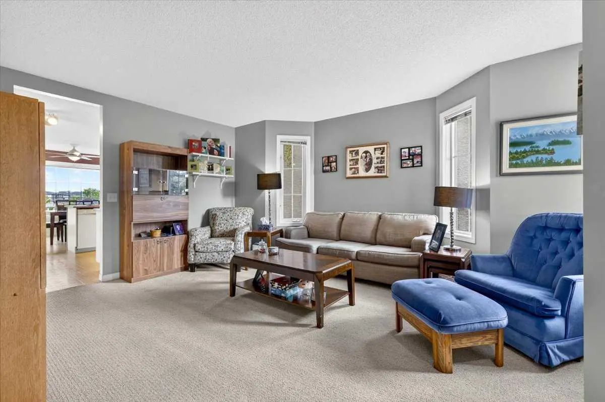6 Harvest Grove Green Northeast, Calgary – Residential Semi Detached (Half Duplex) Listing Photo 4