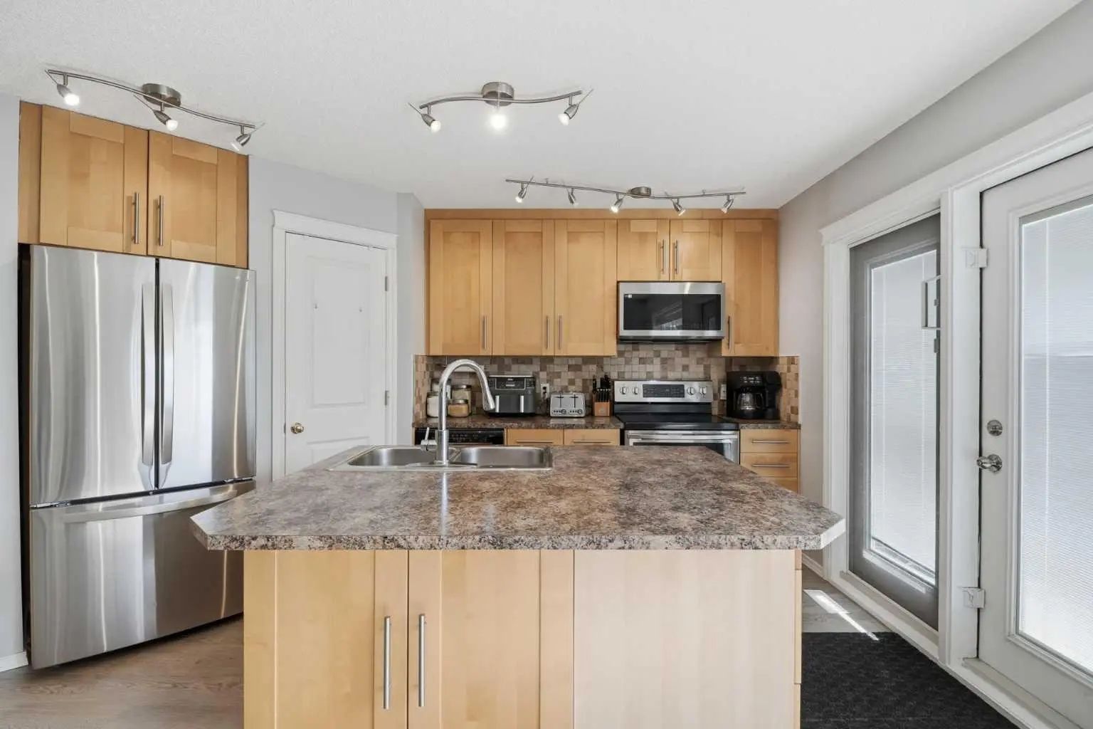 99 Prestwick Circle Southeast, Calgary – Residential Detached Listing Photo 9