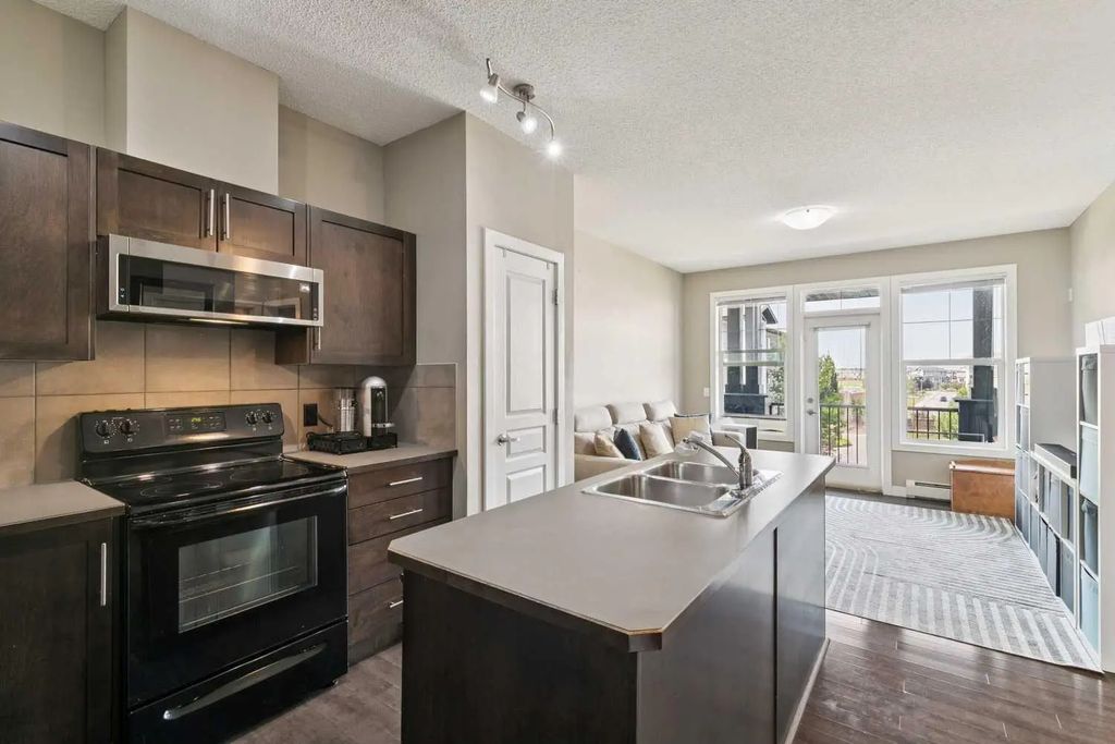 306 10 Panatella Road , Calgary