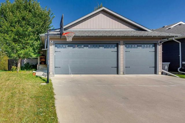 5806 45 Avenue Close , Rocky Mountain House