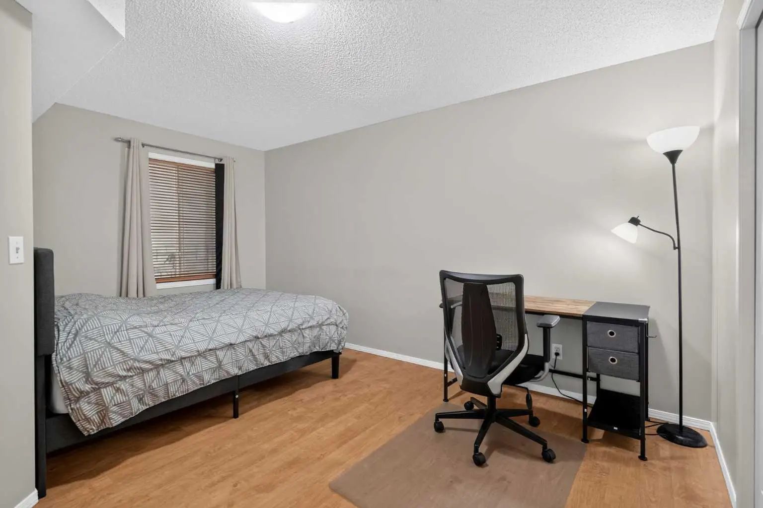 2307 2518 Fish Creek Boulevard Southwest, Calgary – Residential Apartment Listing Photo 14