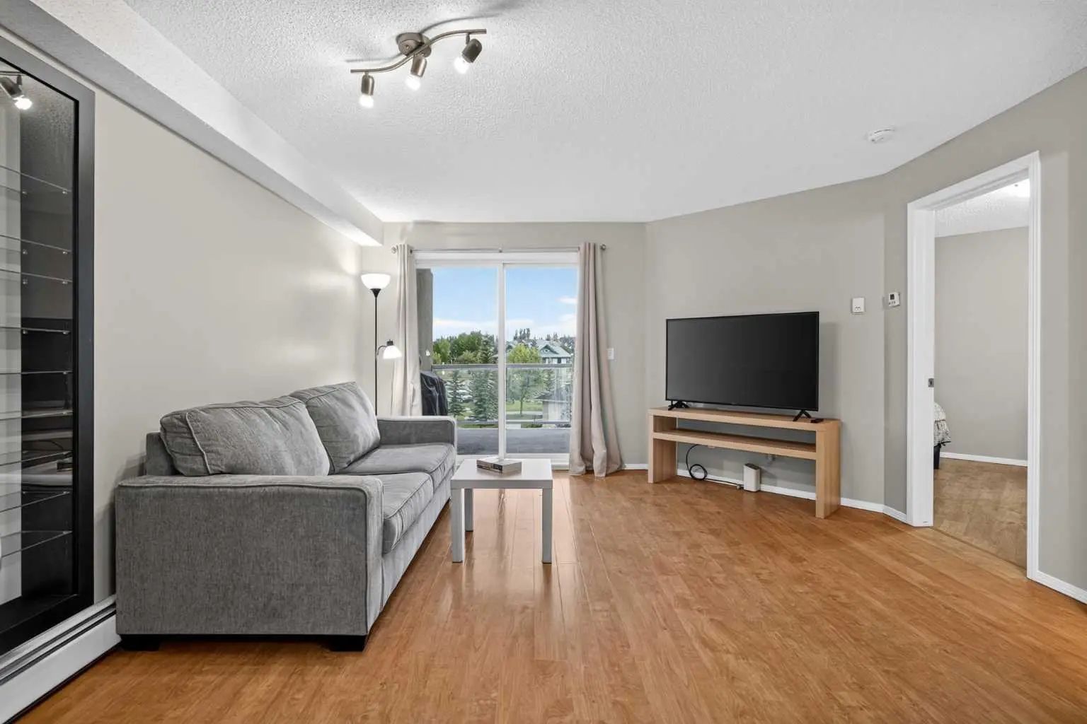 2307 2518 Fish Creek Boulevard Southwest, Calgary – Residential Apartment Listing Photo 6