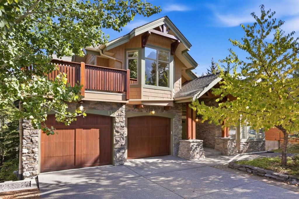 115 Dyrgas Gate , Canmore