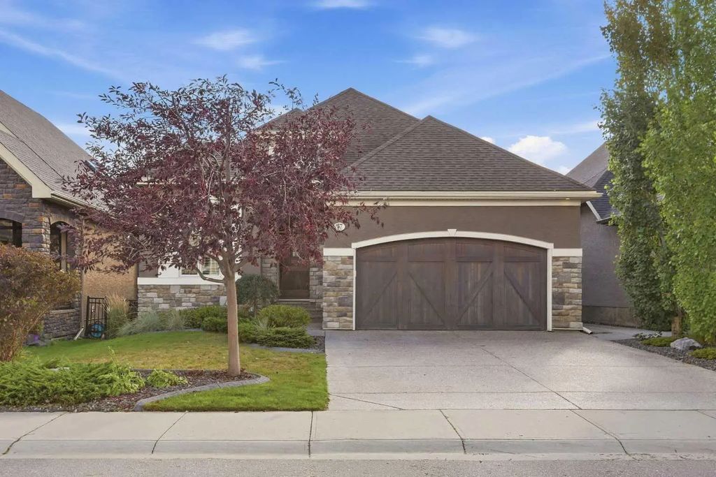 37 Cranbrook Heights Se, Calgary