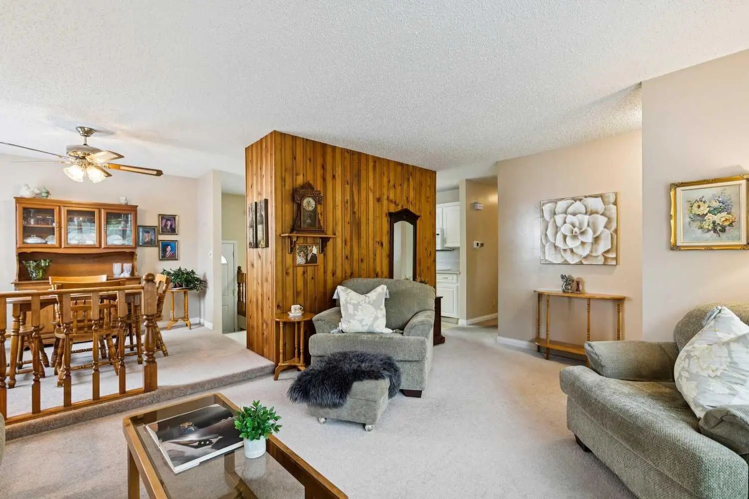 4919 Marlborough Drive Northeast, Calgary – Residential Detached Listing Photo 7