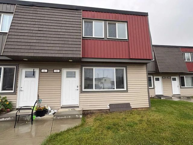 13 608 Main Street Nw, Slave Lake