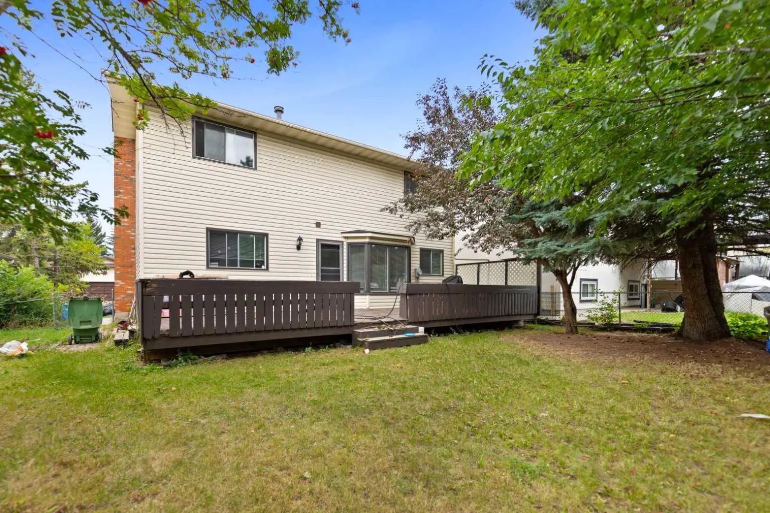 51 Castlebury Way Northeast, Calgary – Residential Detached Listing Photo 5