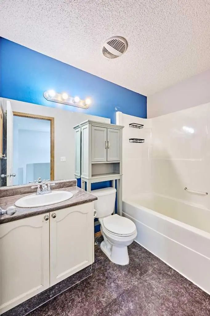 240 Covehaven Road Northeast, Calgary – Residential Detached Listing Photo 16