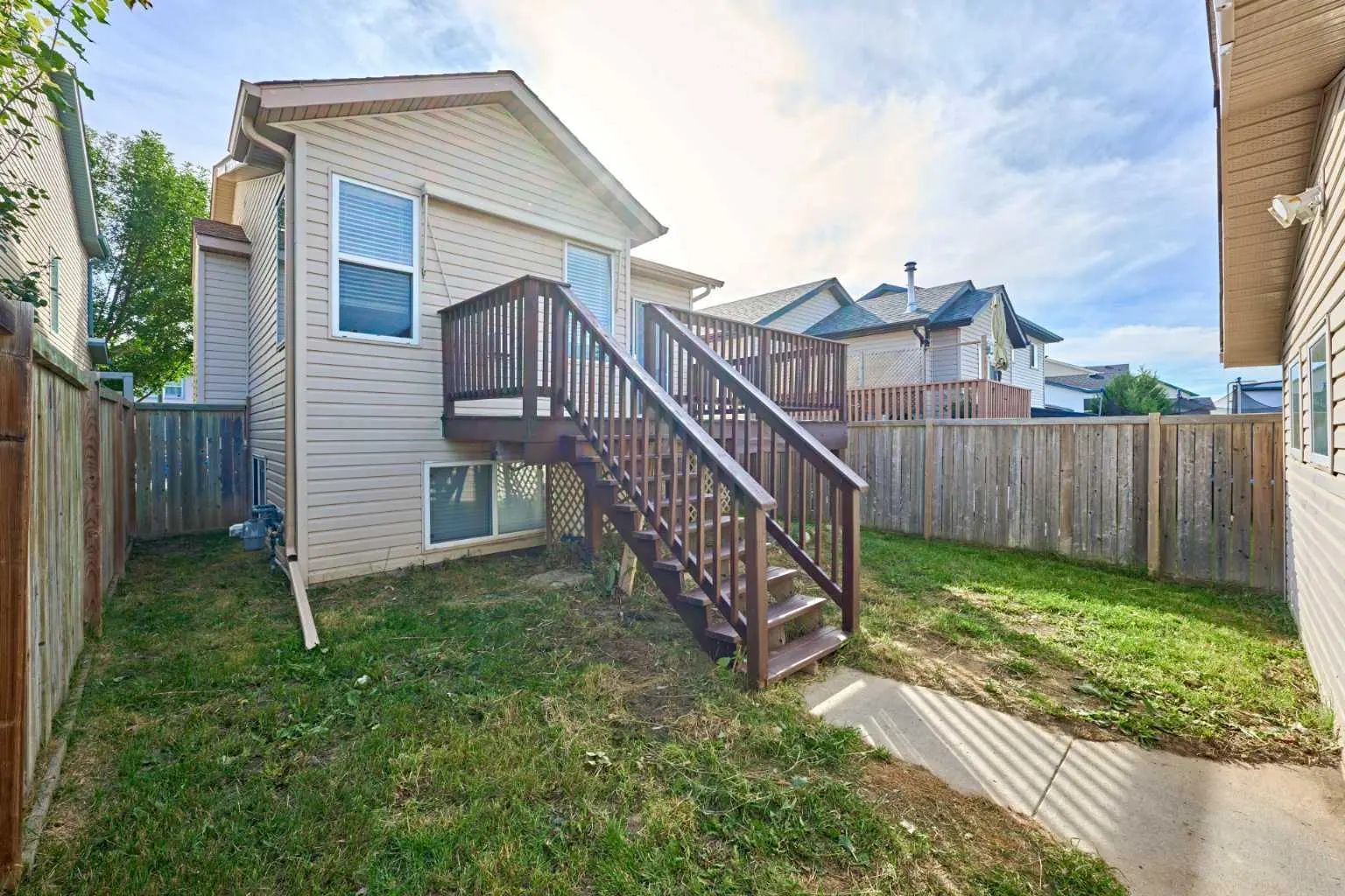 240 Covehaven Road Northeast, Calgary – Residential Detached Listing Photo 35