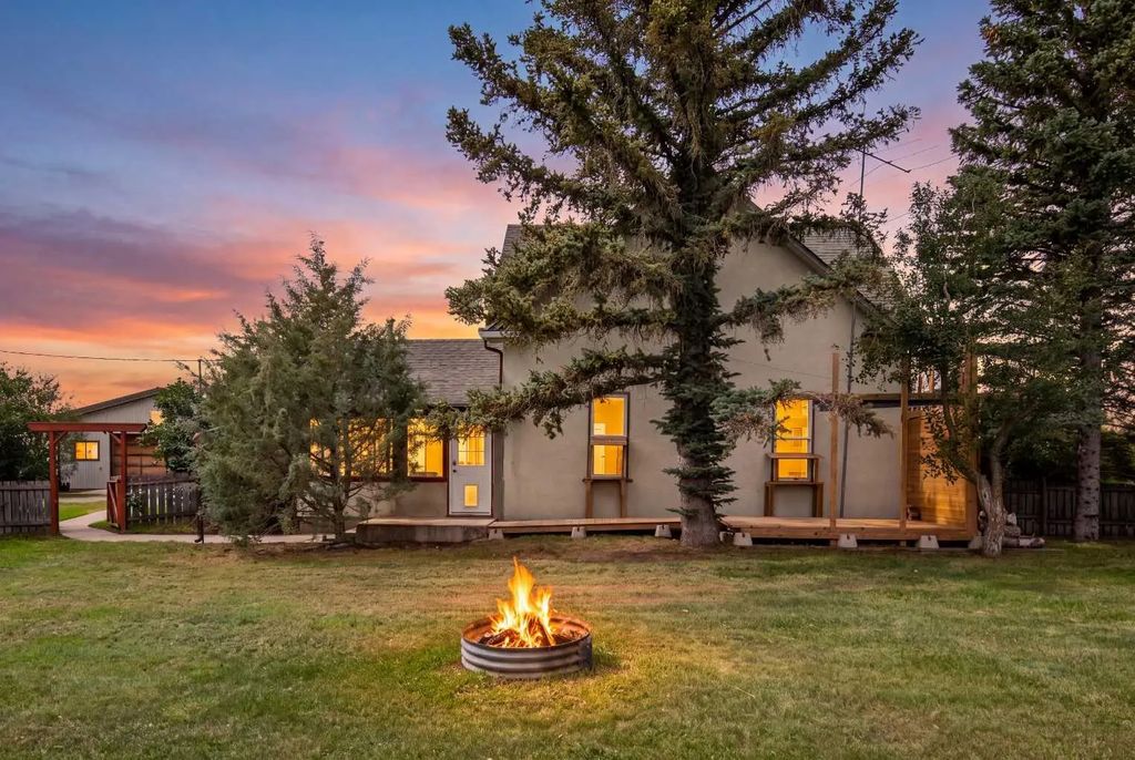 88111 658 Avenue E, Rural Foothills County