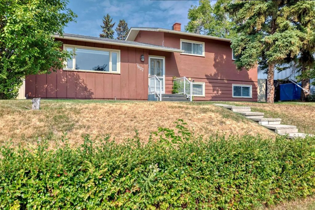 7827 Fairmount Drive Se, Calgary
