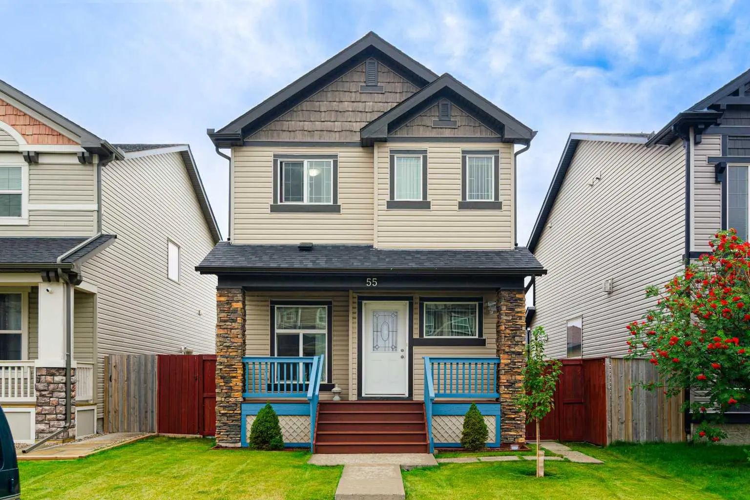 55 Skyview Springs Rise Northeast, Calgary – Residential Detached Listing Photo 2