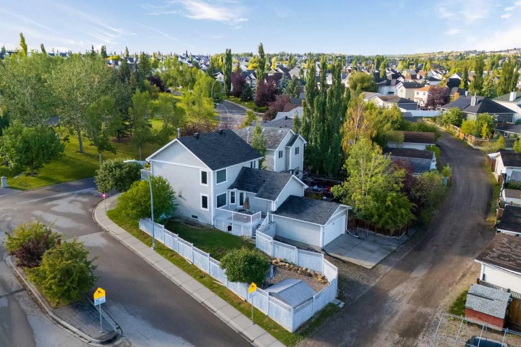 188 Tuscany Valley Drive Nw, Calgary