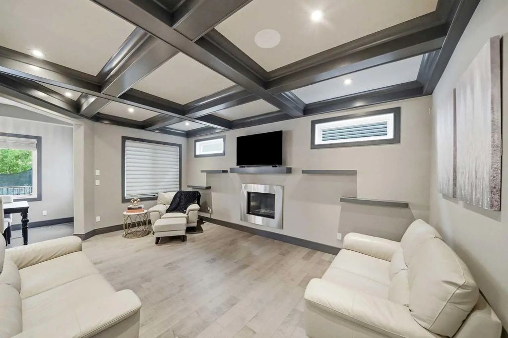 13 Lazaro Close , Red Deer