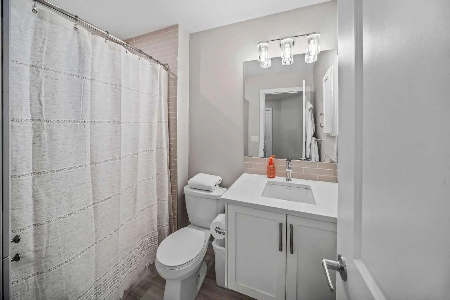 210 Crestbrook Common Southwest, Calgary – Residential Row/Townhouse Listing Photo 27