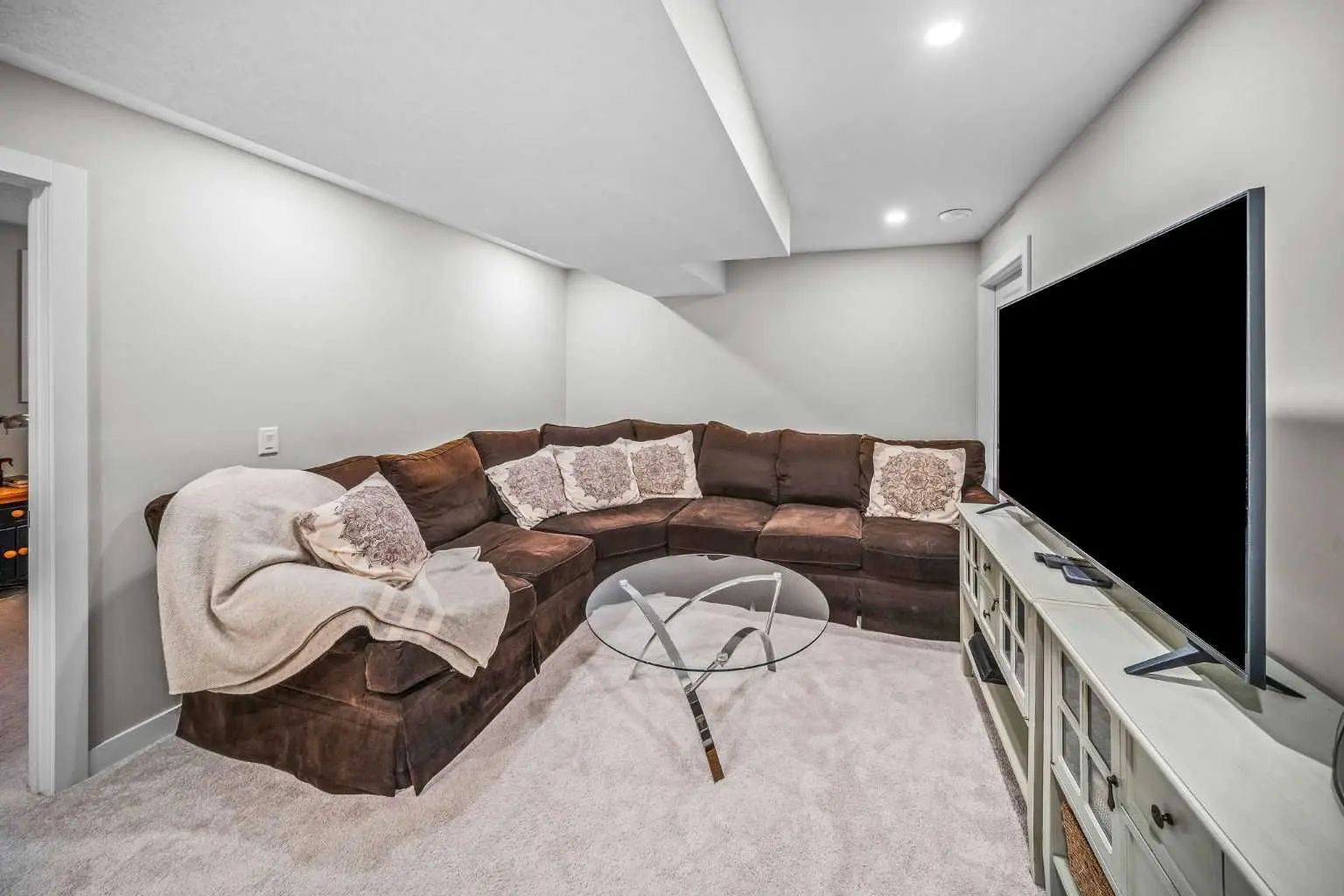 210 Crestbrook Common Southwest, Calgary – Residential Row/Townhouse Listing Photo 29