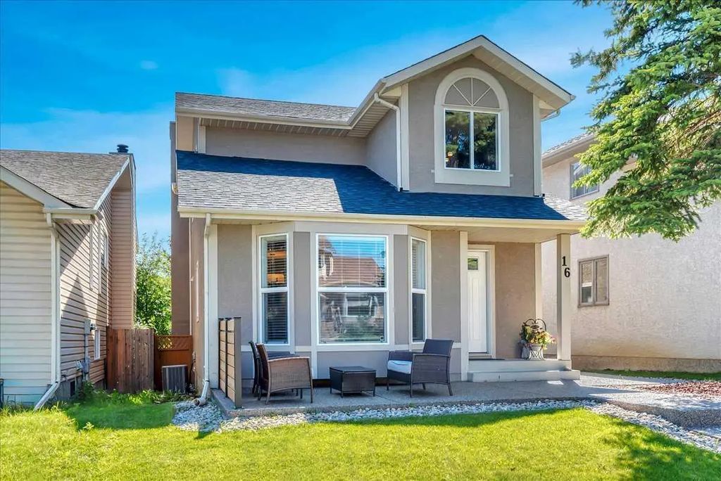 16 Millrise Crescent Sw, Calgary