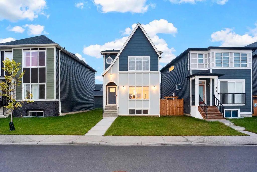 245 Walcrest Way Se, Calgary