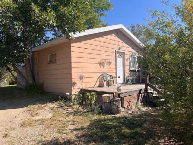 303 1st Avenue S, Coutts