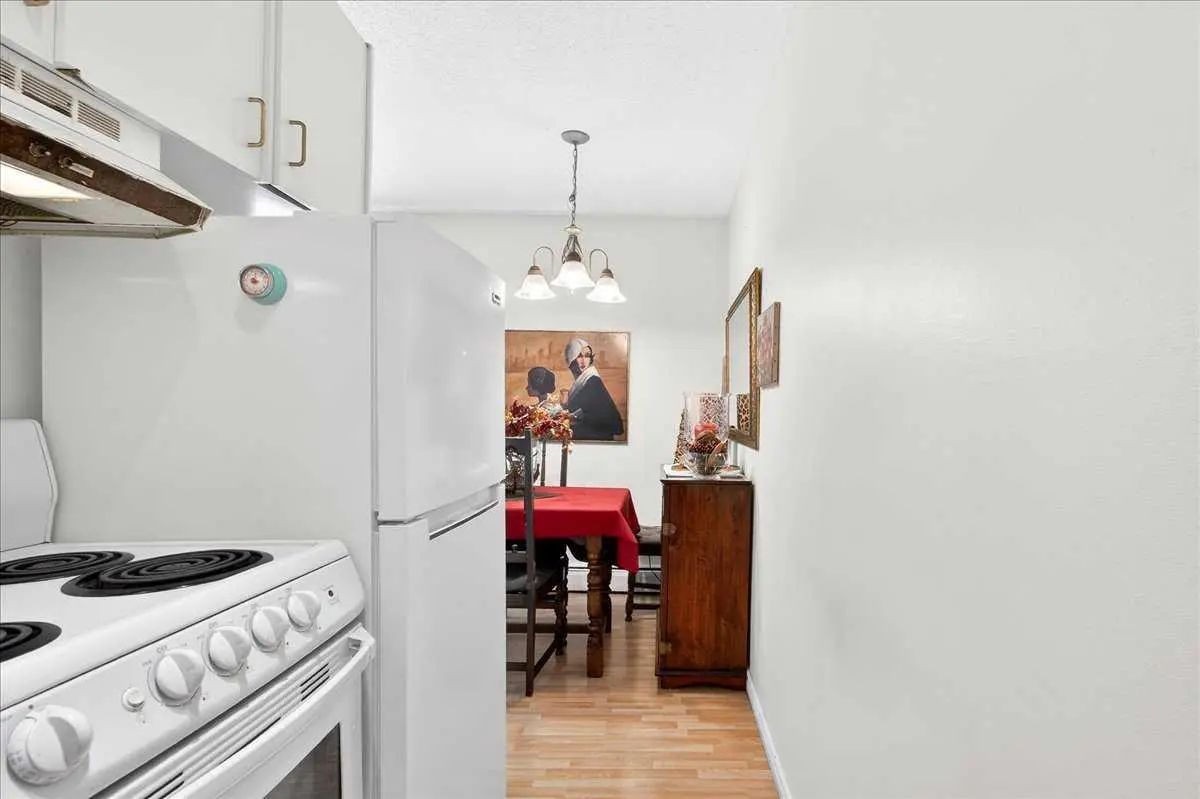 5 916 3 Avenue Northwest, Calgary – Residential Apartment Listing Photo 13