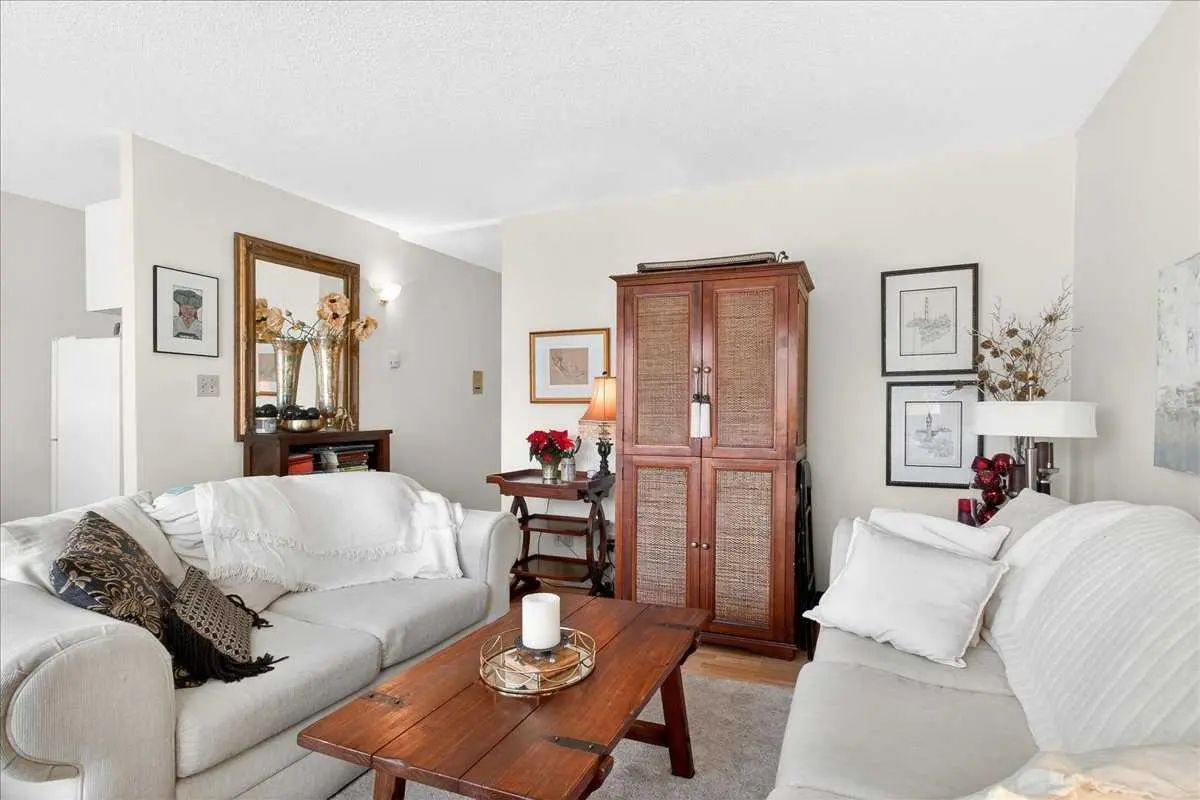 5 916 3 Avenue Northwest, Calgary – Residential Apartment Listing Photo 6