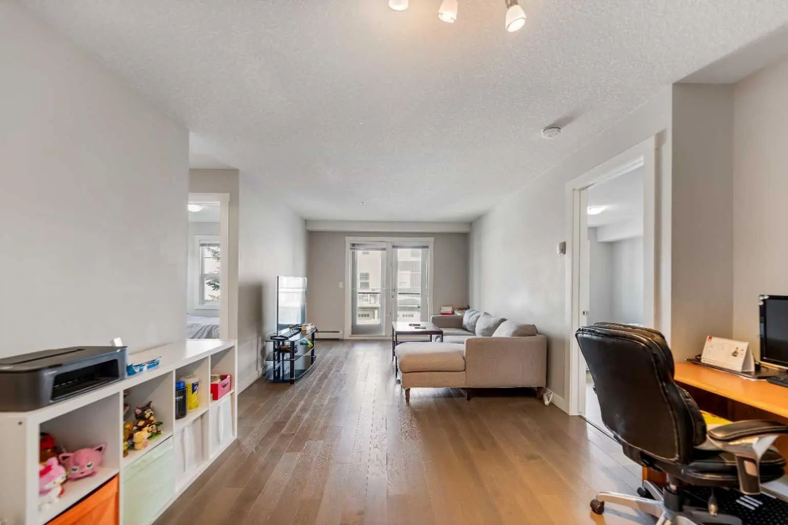 201 2300 Evanston Square Northwest, Calgary – Residential Apartment Listing Photo 12