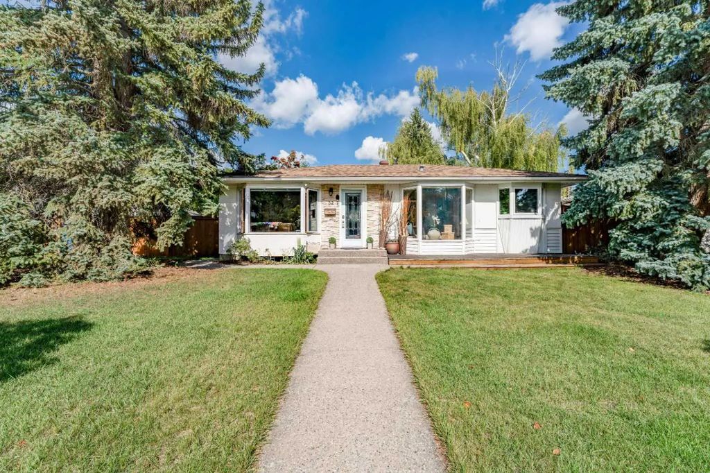 52 Windermere Road Sw, Calgary