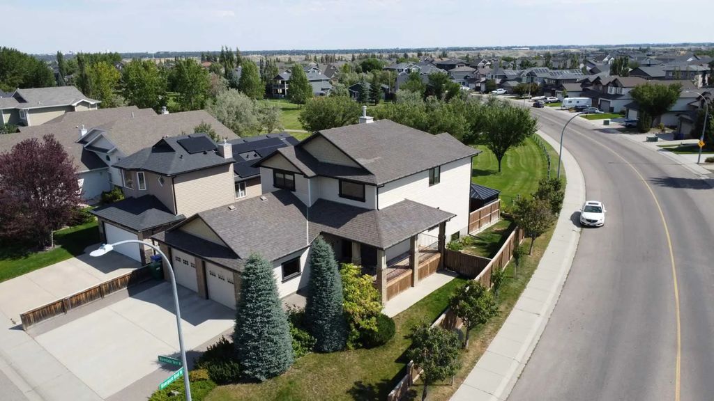 151 Riverdale Terrace W, Lethbridge