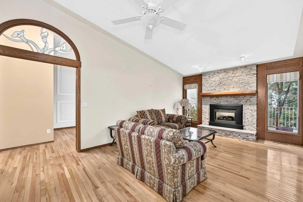 1030 Shawnee Road Sw, Calgary