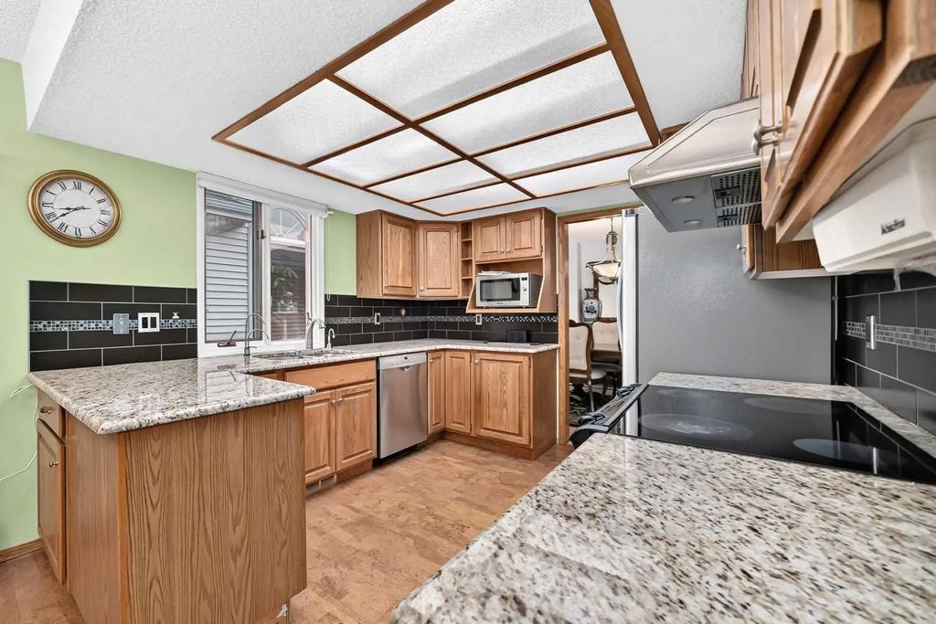 1030 Shawnee Road Sw, Calgary