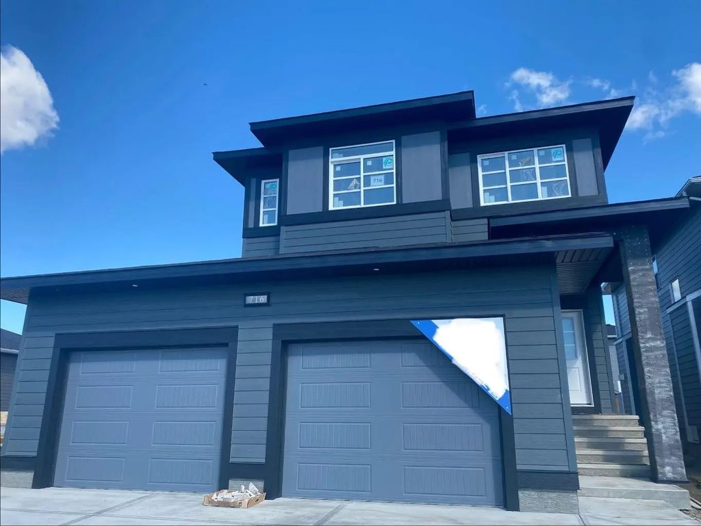 716 Mandalay Boulevard , Carstairs