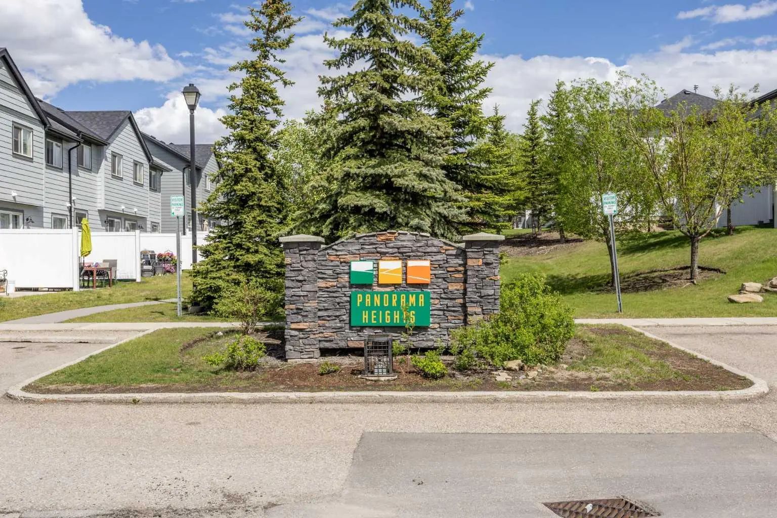 27 Panatella Villas Northwest, Calgary – Residential Row/Townhouse Listing Photo 2