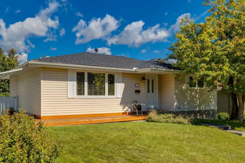 728 Canfield Place Sw, Calgary