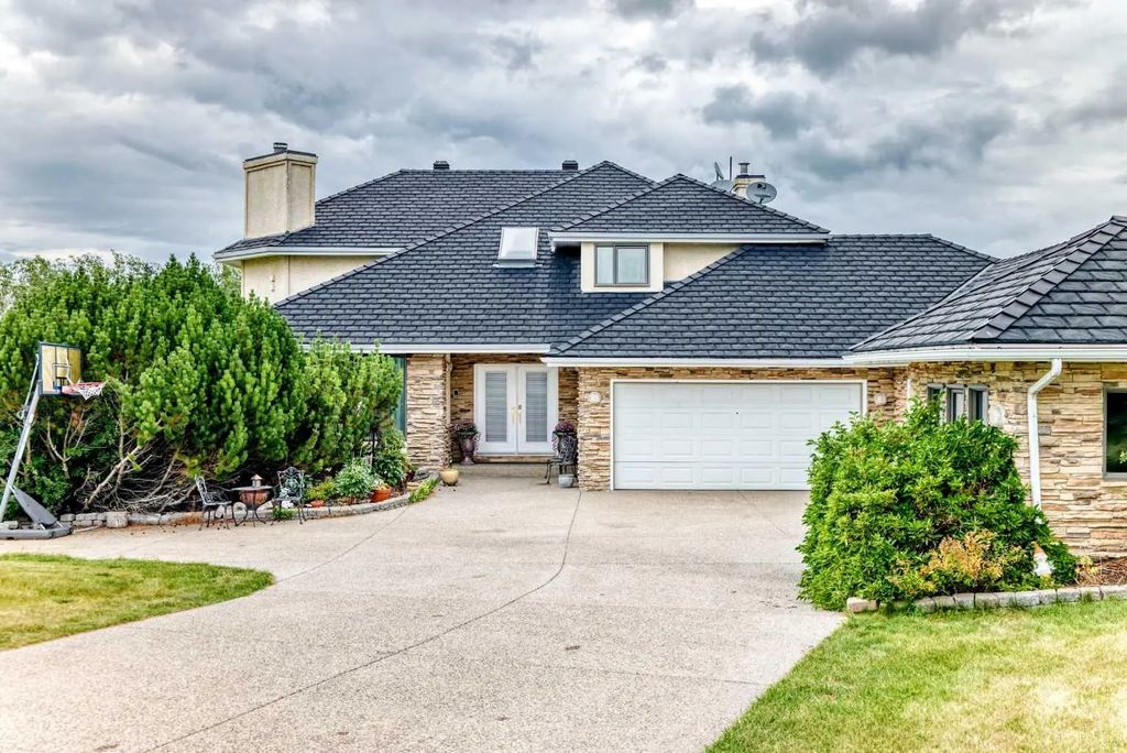 63 Blueridge Close , Rural Rocky View County